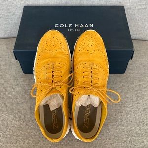 Cole Haan Zerogrand Wingtip Oxford in sunflower yellow suede sz 7.5